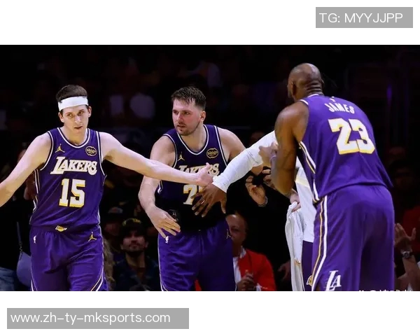 首轮投票七位球员得票超百万东契奇领跑库里第六康宁汉姆位列第七 首轮投票七位球员得票超百万东契奇领跑库里第六康宁汉姆位列第七