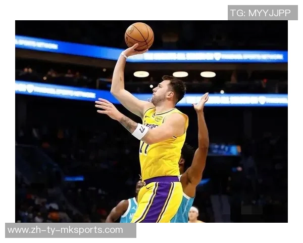 NBA赛事分析马刺全力对抗雷霆勇士遭遇独行侠挑战火箭客场击败湖人