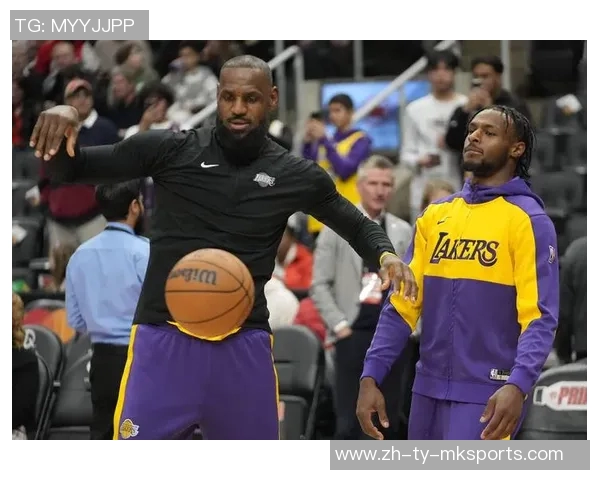 魅力四射的性感名媛Anastasia现场助阵湖人布朗尼与格里芬纷纷为其打call 魅力四射的性感名媛Anastasia现场助阵湖人布朗尼与格里芬纷纷为其打call