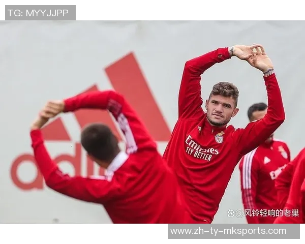 维尔茨与埃基蒂克的配合展现潜力但利物浦需警惕松懈带来的风险